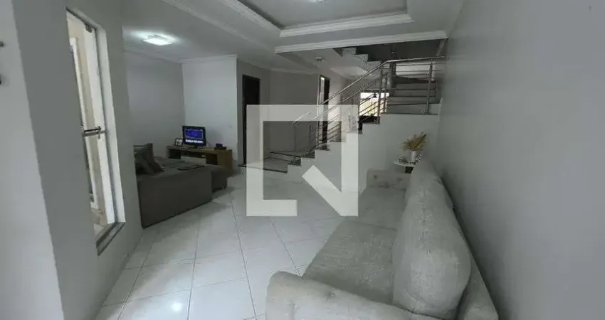 Casa com 4 quartos para alugar na Avenida Rio Branco, Setor Jaó, Goiânia