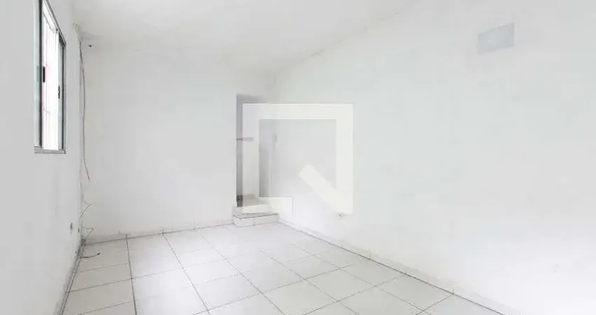 Casa com 2 quartos para alugar na Avenida Príncipe do Grão-Pará, Itaquera, São Paulo