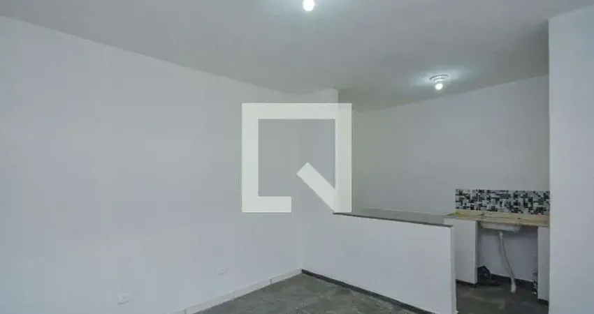 Casa com 1 quarto para alugar na Rua Víctor Losacco, Interlagos, São Paulo