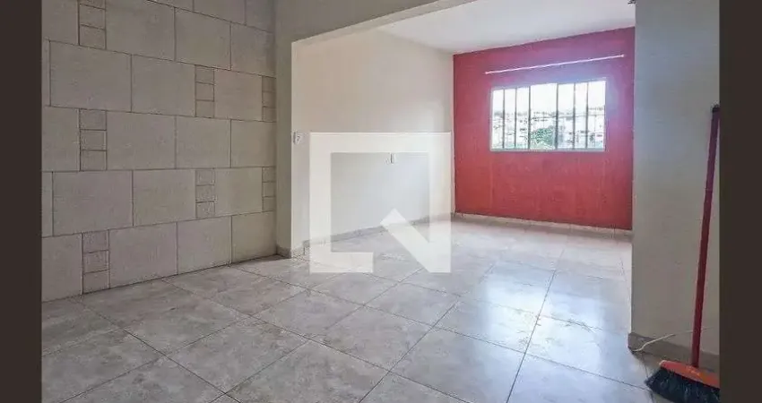 Casa com 3 quartos para alugar na Rua Doutor Carlos Afranio da Cunha Matos, Piqueri, São Paulo