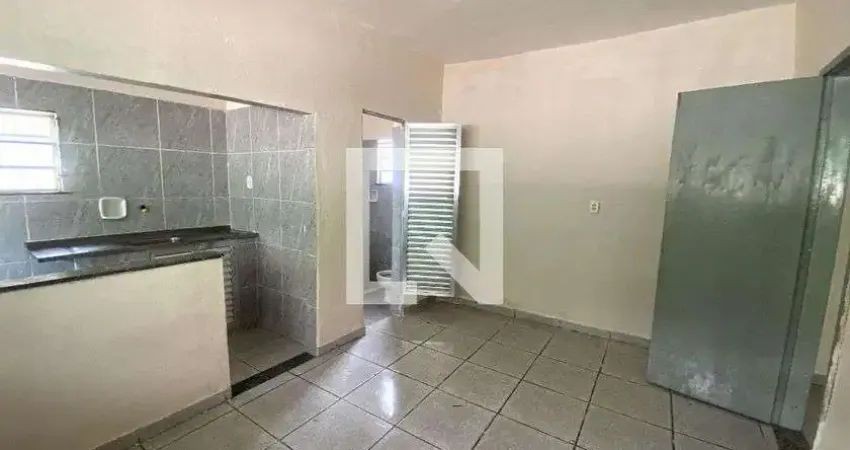 Casa para aluguel - dr. laureano, 1 quarto, 60 m² - duque de caxias
