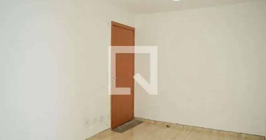 Apartamento com 2 quartos para alugar na Rua Américo Floriano de Toledo, Lajeado, Cotia