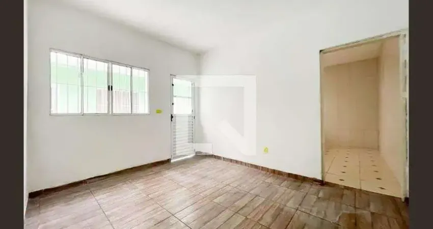 Casa com 2 quartos para alugar na Rua Miguel Fernandes Vieira, São Pedro, Osasco