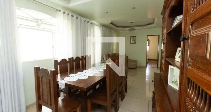 Casa para aluguel - bandeirantes, 3 quartos, 360 m² - contagem