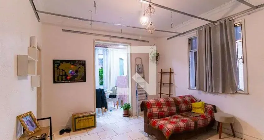 Casa com 2 quartos para alugar na Rua Conselheiro Ferraz, Méier, Rio de Janeiro