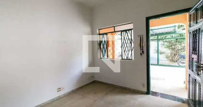 Casa com 2 quartos para alugar na Rua Doutor Cincinato Braga, Bonfim, Campinas