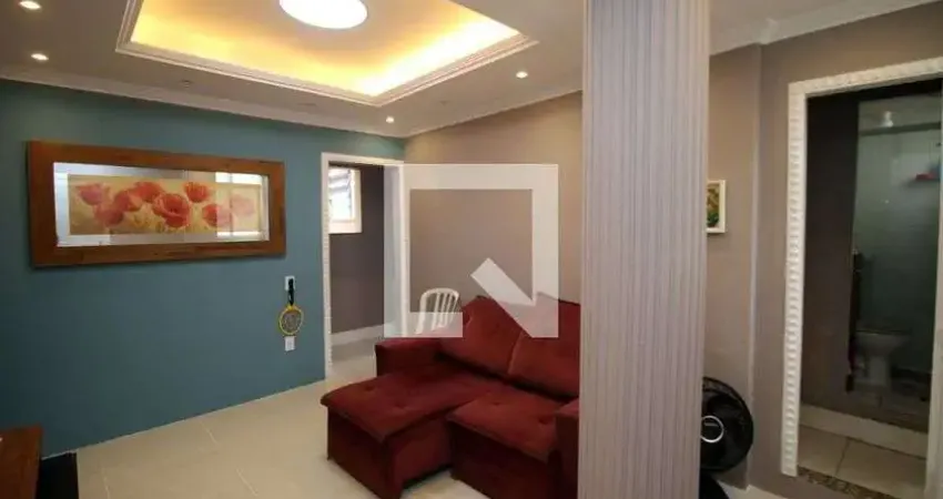 Casa com 3 quartos para alugar na Rua Professor Oscar Clark, Irajá, Rio de Janeiro