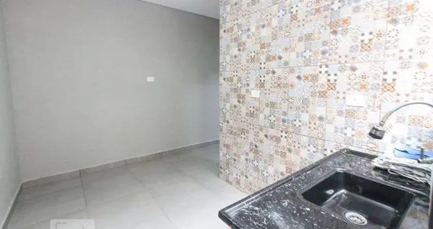 Casa para Aluguel - Chácara Mafalda, 2 Quartos, 30 m² - São Paulo