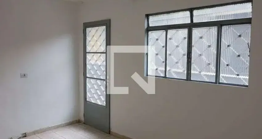 Casa com 1 quarto para alugar na Rua Patrício de Camargo, Helena Maria, Osasco