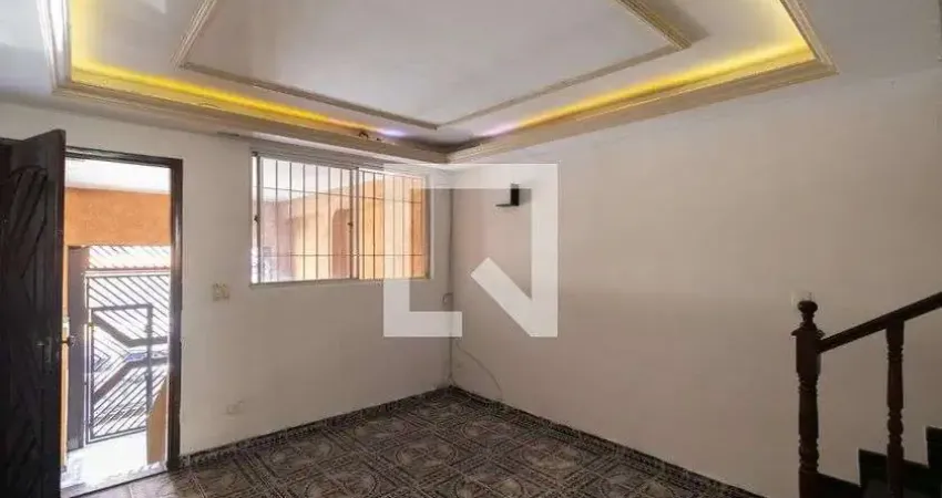 Casa com 2 quartos para alugar na Rua São Félix do Piauí, Itaquera, São Paulo