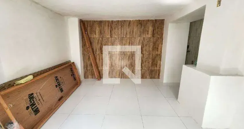 Casa com 2 quartos para alugar na Rua Conde Pereira Marinho, Garcia, Salvador