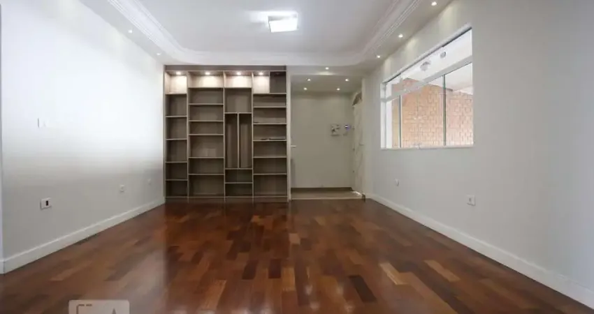 Casa com 6 quartos para alugar na Rua Rubens do Amaral, Bela Vista, Osasco