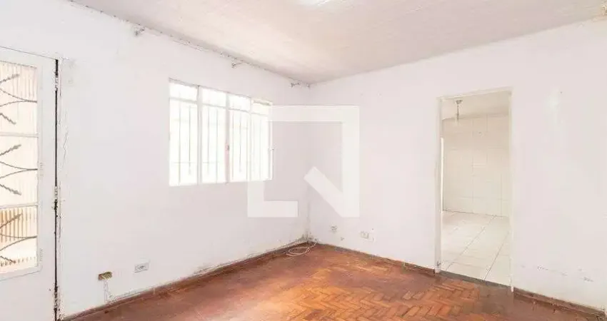 Casa com 2 quartos para alugar na Rua Pangauá, Vila Ré, São Paulo