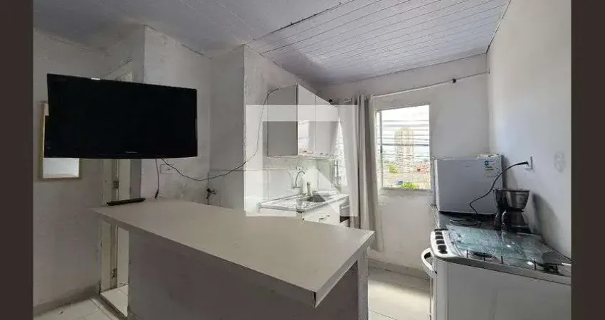 Casa com 1 quarto para alugar na Rua Izonzo, Sacomã, São Paulo