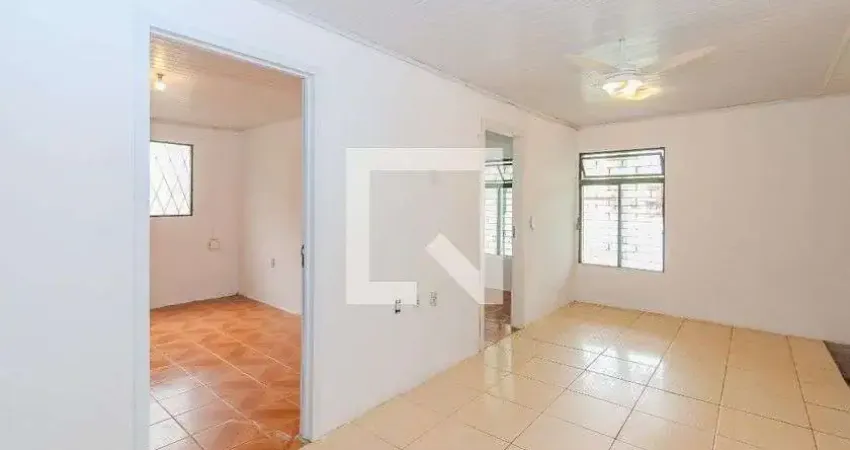 Casa com 2 quartos para alugar na Rua Amapá, Vila Nova, Porto Alegre