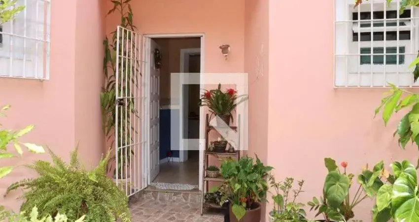 Casa para aluguel - jardim santo eduardo, 3 quartos, 300 m² - embu das artes