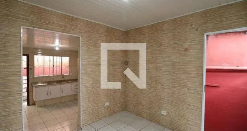 Casa com 2 quartos para alugar na Rua Rosália Sandoval, Vila Alpina, São Paulo