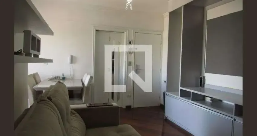 Apartamento com 3 quartos para alugar na Avenida Santo Antônio, Centro, Osasco