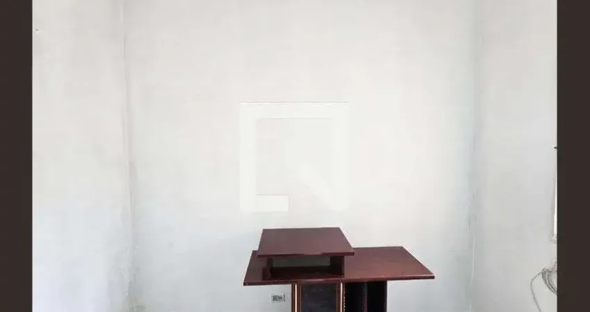 Casa com 1 quarto para alugar na Rua Topázio, Mikail II, Guarulhos