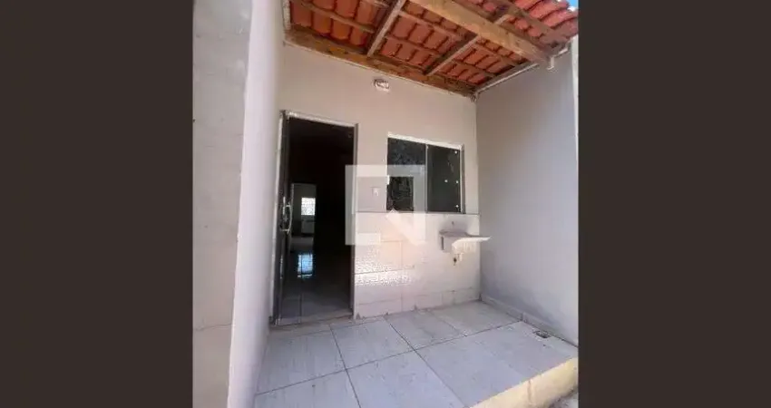 Casa com 1 quarto para alugar na Rua Antônio Furtado Lopes, Vila Mineirão, Sorocaba