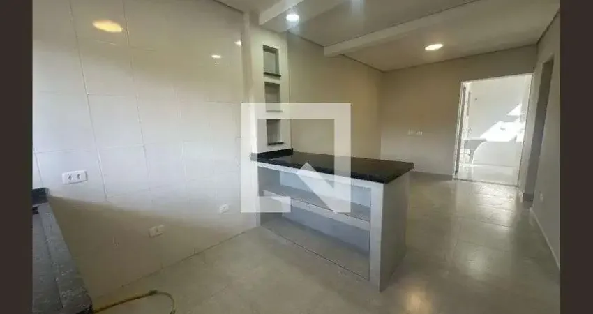 Casa com 2 quartos para alugar na Rua Antônio Pereira Tendeiro, Centro, Barueri