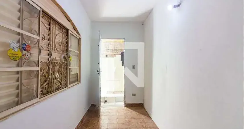 Casa com 1 quarto para alugar na Rua Paranaense, Novo Osasco, Osasco