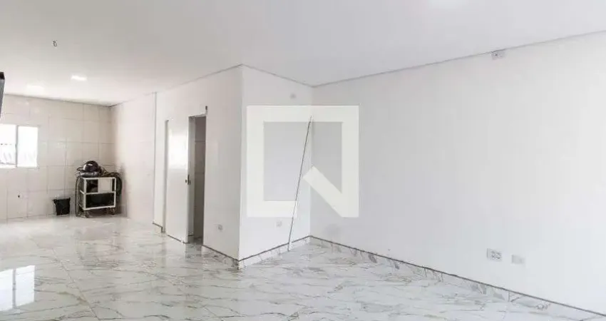 Casa com 3 quartos para alugar na Rua Duque de Bragança, Votupoca, Barueri