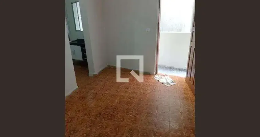 Casa com 1 quarto para alugar na Rua Eduardo Barrios, Vila Clara, São Paulo