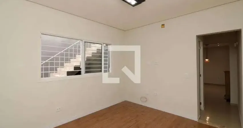 Casa para Aluguel - Cidade Patriarca, 2 Quartos, 130 m² - São Paulo