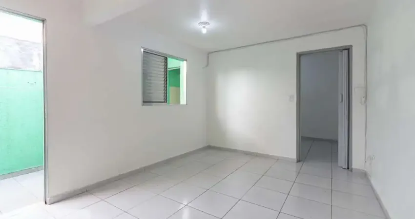 Casa com 2 quartos para alugar na Rua Luiz Warzeka, Jaguaribe, Osasco