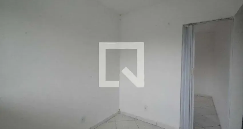 Casa com 1 quarto para alugar na Rua Sargento Luís Pires, Campinho, Rio de Janeiro