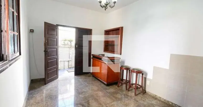 Casa com 4 quartos para alugar na Travessa Matilde, Tijuca, Rio de Janeiro