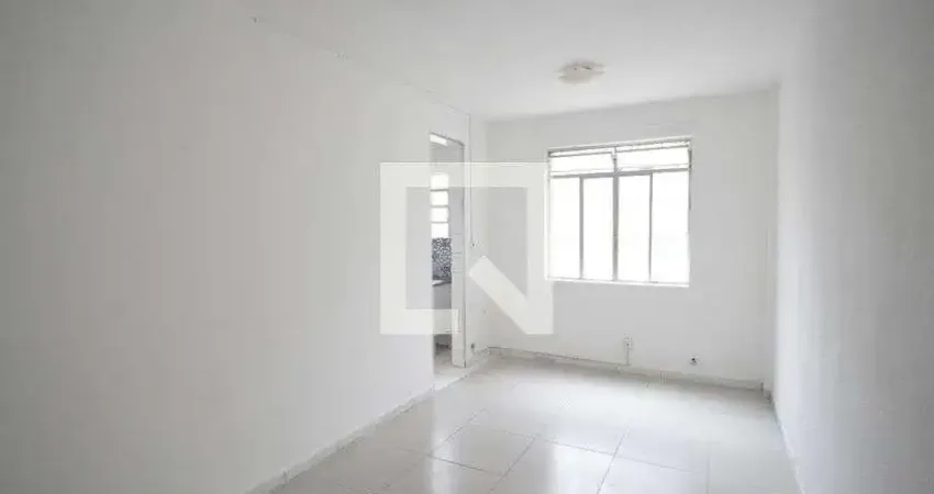 Kitnet / Stúdio para Aluguel - Liberdade, 1 Quarto, 28 m² - São Paulo