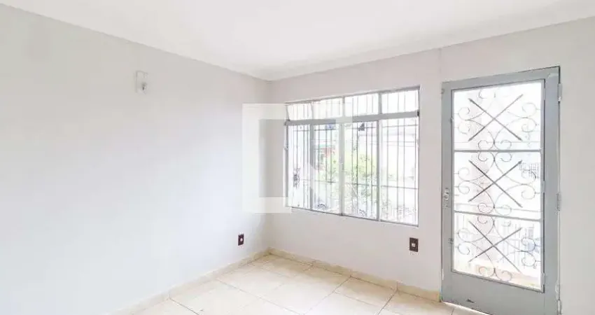 Casa com 3 quartos para alugar na Rua da Associação, Novo Osasco, Osasco