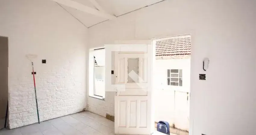 Casa com 1 quarto para alugar na Rua Alfredo Pujol, Santana, São Paulo