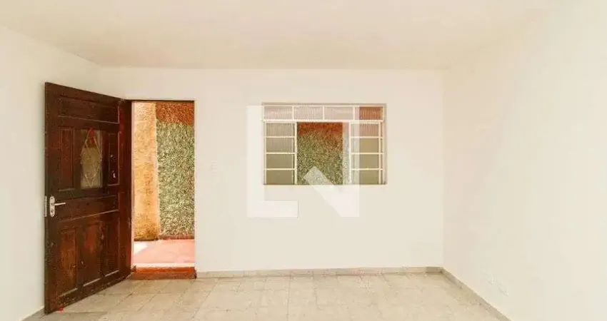 Casa com 2 quartos para alugar na Rua Simão Pedroso, Vila Ede, São Paulo