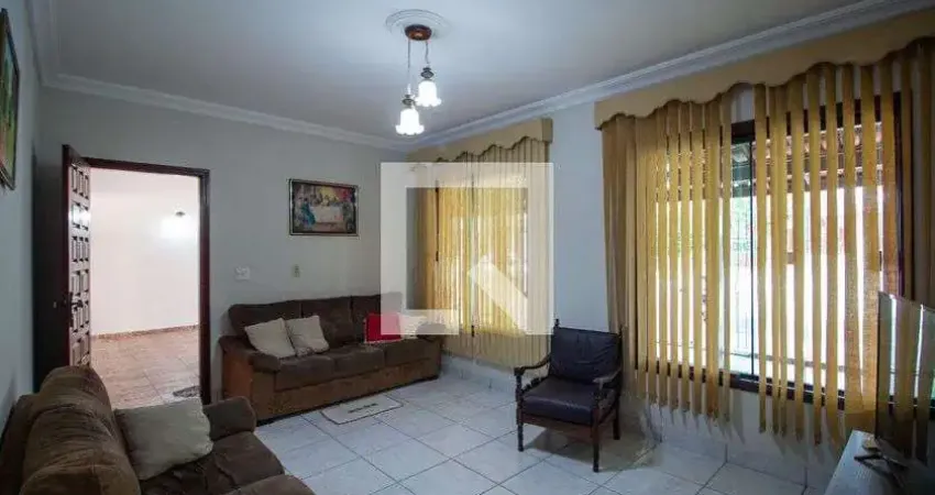 Casa para Aluguel - Vila Esperança, 3 Quartos, 400 m² - Sorocaba