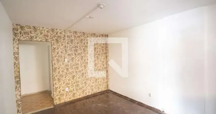 Casa para Aluguel - Jardim Califórnia, 3 Quartos, 120 m² - São Gonçalo