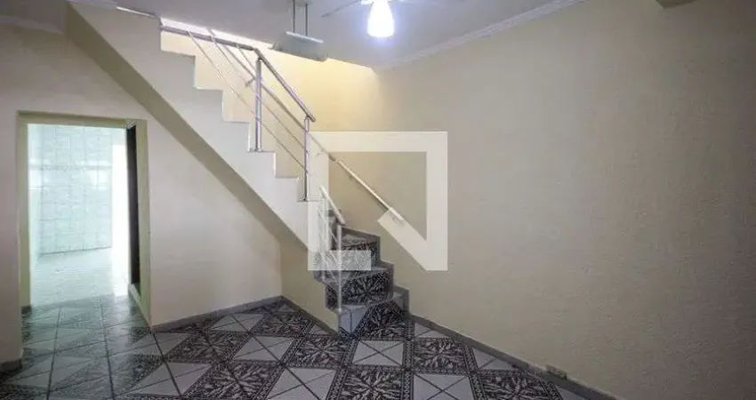 Casa com 3 quartos para alugar na Rua João Coperário, Sapopemba, São Paulo