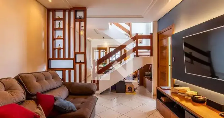 Casa para Aluguel - Jardim Cocaia, 3 Quartos, 195 m² - Guarulhos