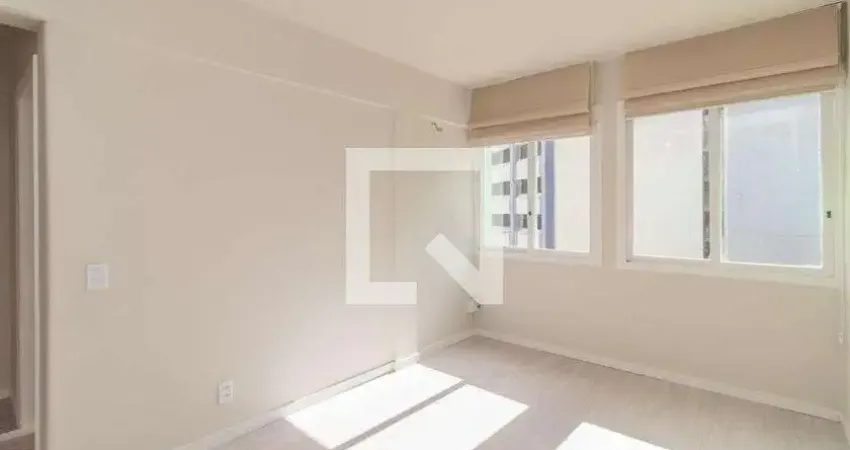 Cobertura para Aluguel - Centro Histórico, 1 Quarto, 51 m² - Porto Alegre