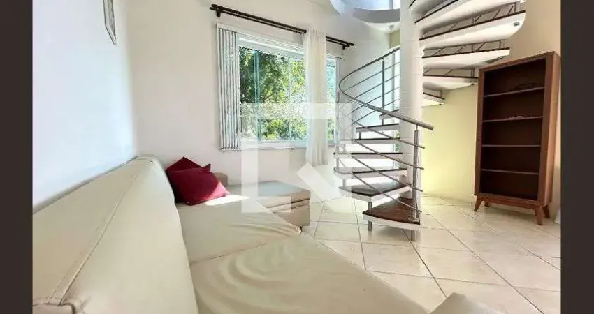 Casa para Aluguel - Barra da Lagoa, 4 Quartos,  180 m² - Florianópolis