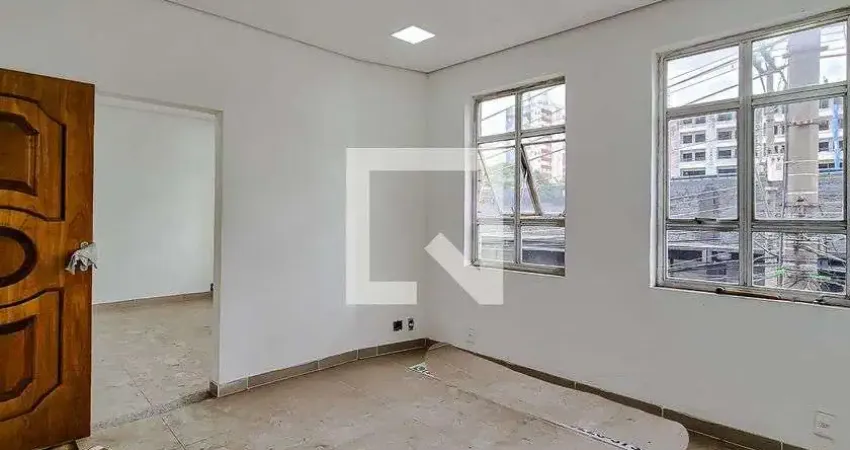 Casa com 2 quartos para alugar na Alameda Olga, Barra Funda, São Paulo