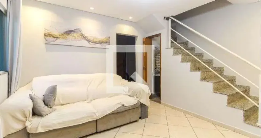 Casa com 2 quartos para alugar na Rua João Câmara, Itaquera, São Paulo