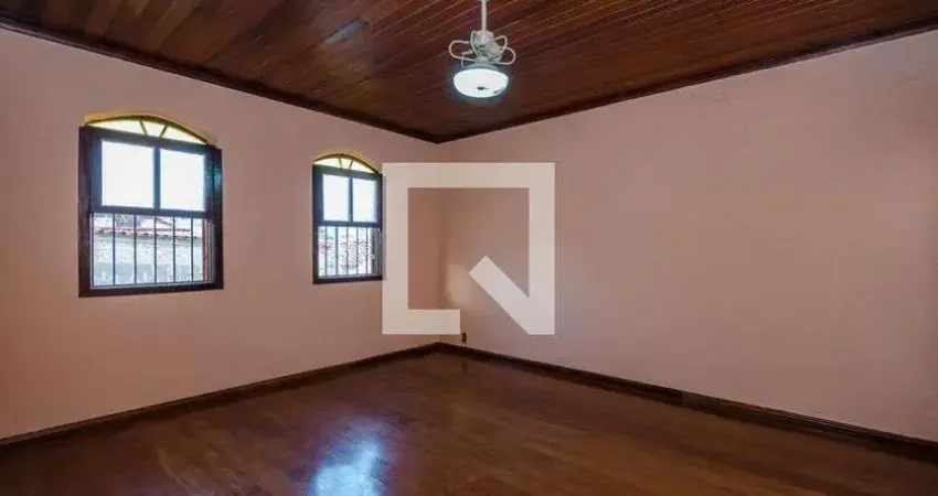 Casa para Aluguel - Dom Cabral, 4 Quartos, 222 m² - Belo Horizonte