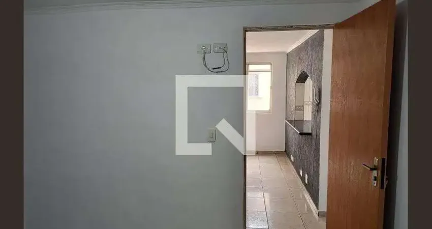 Apartamento para Aluguel - Lajeado, 2 Quartos, 40 m² - São Paulo