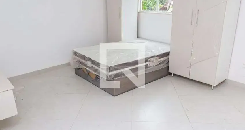 Kitnet / Stúdio para Aluguel - Campo Grande, 1 Quarto, 25 m² - Rio de Janeiro