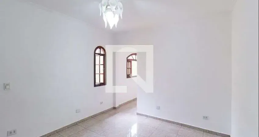 Casa para Aluguel - Vila Terezinha, 3 Quartos, 125 m² - Carapicuíba