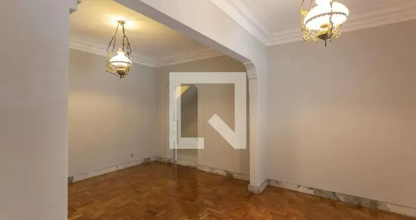 Casa para Aluguel - Santo Antônio, 4 Quartos, 200 m² - Belo Horizonte