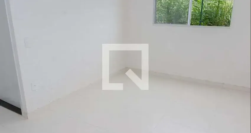Apartamento para Aluguel - Guaratiba, 2 Quartos, 44 m² - Rio de Janeiro